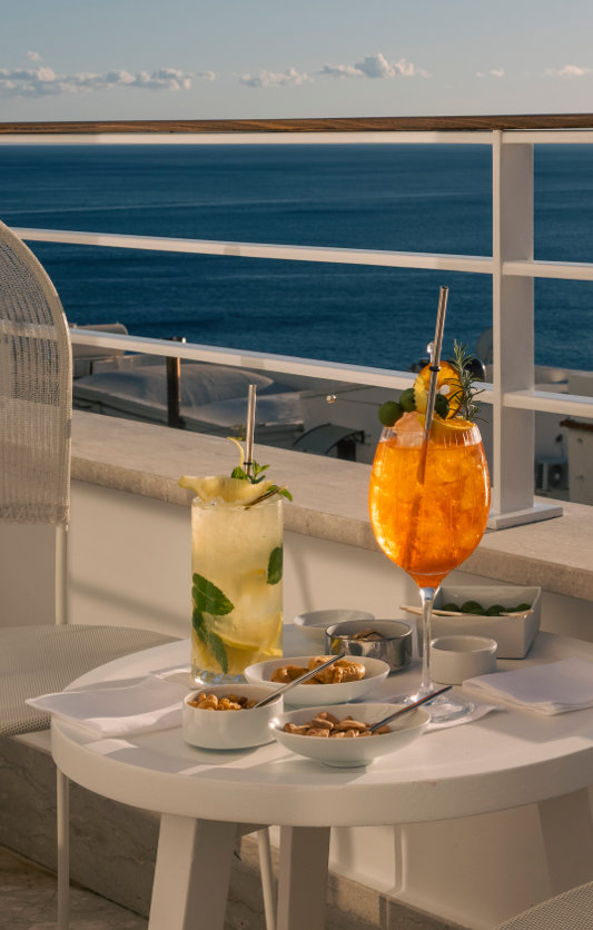Seascape Cocktail Bar